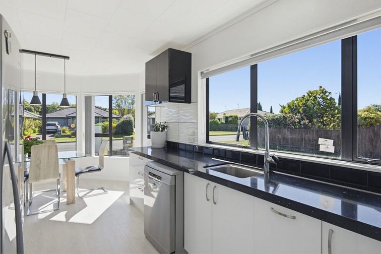 Photo of property in 108 Makarini Street, Paraparaumu, 5032