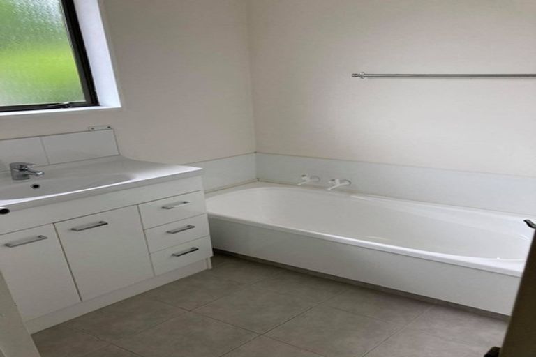 Photo of property in 2/7 Swift Street, Belfast, Christchurch, 8051