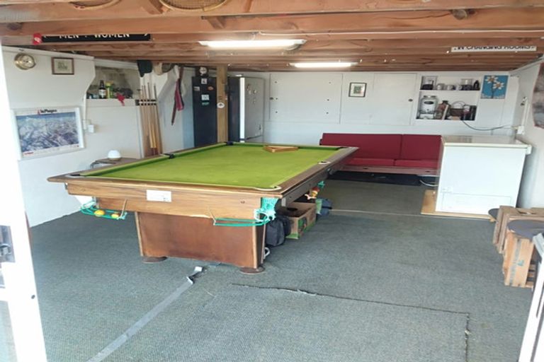 Photo of property in 15 Patui Avenue, Ngarimu Bay, Thames, 3575