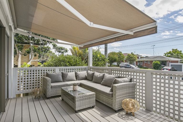 Photo of property in 2/26 Corunna Road, Milford, Auckland, 0620