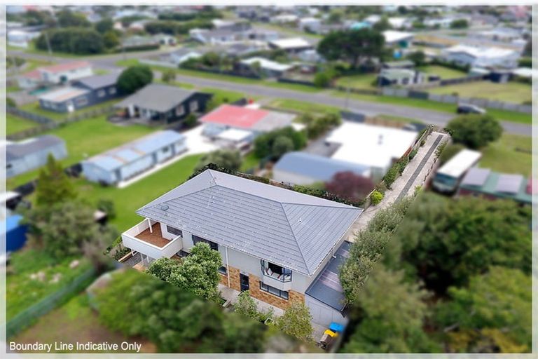 Photo of property in 34a Shortt Street, Foxton Beach, Foxton, 4815