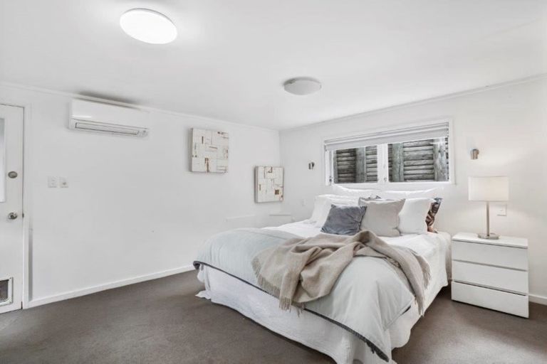 Photo of property in 11 Judges Bay Road, Parnell, Auckland, 1052