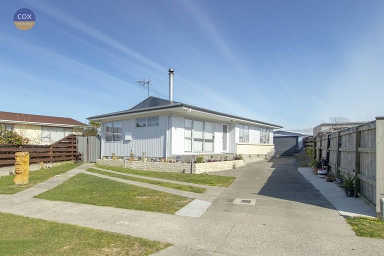 Photo of property in 4 Antrim Place, Tamatea, Napier, 4112