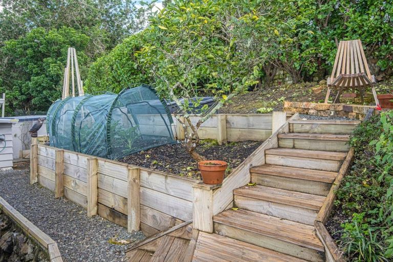Photo of property in 108 Beach Road, Onerahi, Whangarei, 0110