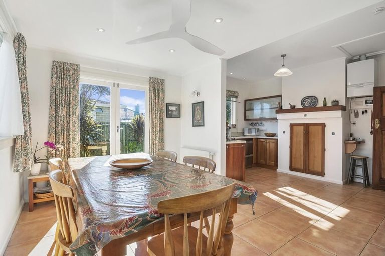 Photo of property in 2 Oldham Lane, The Wood, Nelson, 7010