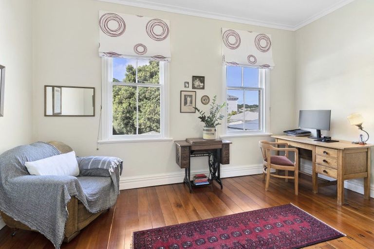 Photo of property in 100 Constable Street, Newtown, Wellington, 6021