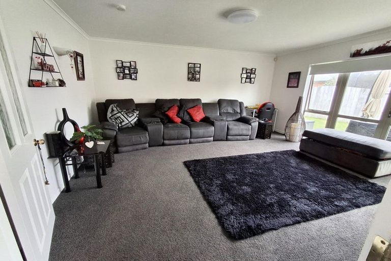 Photo of property in 32 Katerini Grove, Papamoa Beach, Papamoa, 3118