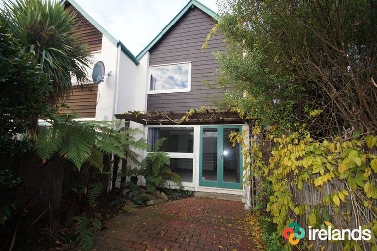 Photo of property in 2/73 Tennyson Street, Sydenham, Christchurch, 8023