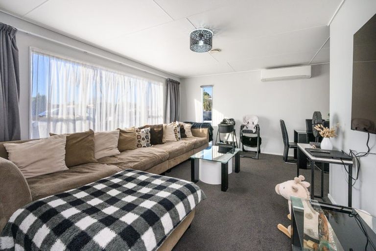 Photo of property in 44 Kaimanawa Street, Kelvin Grove, Palmerston North, 4414