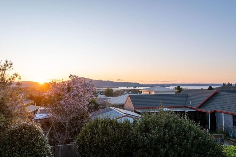 Photo of property in 43 Thelma Place, Lynmore, Rotorua, 3010