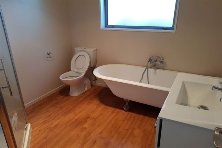 Photo of property in 3 South Crescent, Amberley, 7481