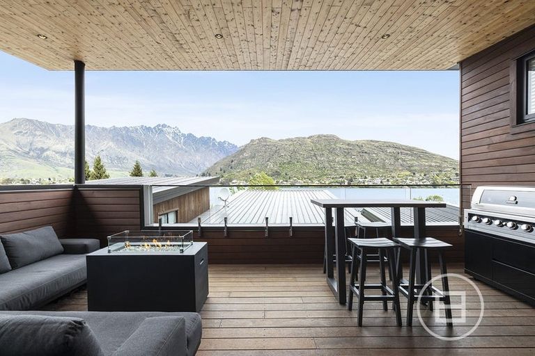 Photo of property in 13 Livingstone Lane, Frankton, Queenstown, 9300