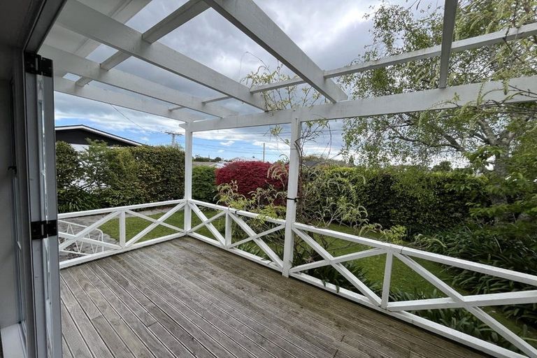 Photo of property in 20 Holsworthy Road, Lower Vogeltown, New Plymouth, 4310