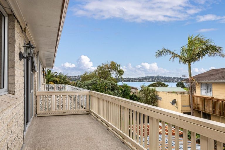 Photo of property in 76b Kiwi Esplanade, Mangere Bridge, Auckland, 2022