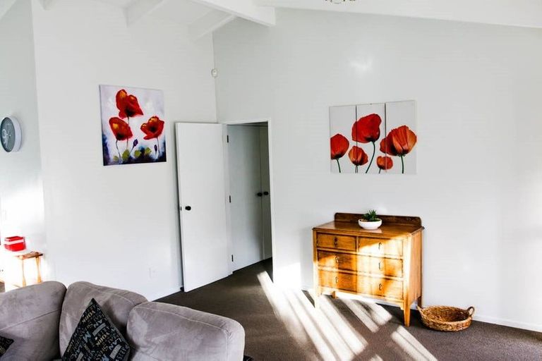 Photo of property in 78 Gemstone Drive, Birchville, Upper Hutt, 5018