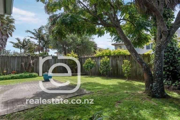 Photo of property in 22 Cantora Avenue, Northpark, Auckland, 2013