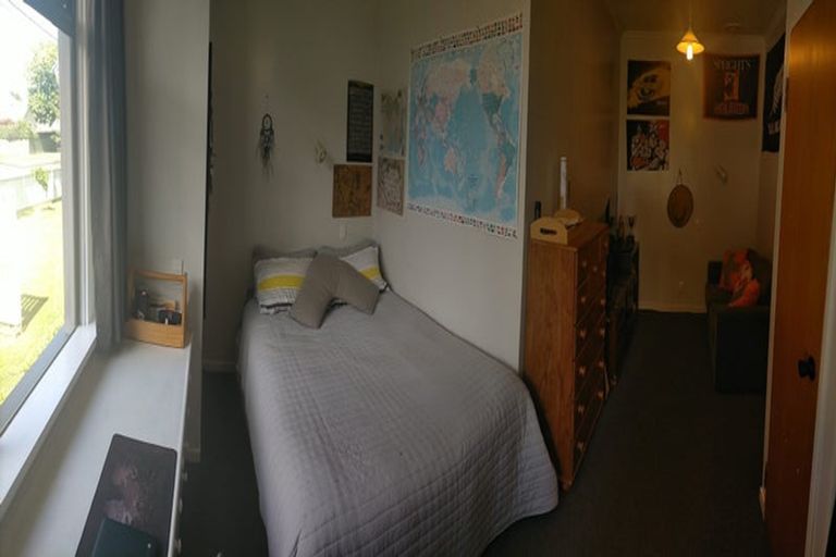 Photo of property in 6 Parkes Avenue, Saint Johns Hill, Whanganui, 4501