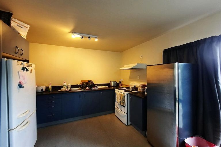 Photo of property in 120d Elizabeth Street, Riccarton, Christchurch, 8041