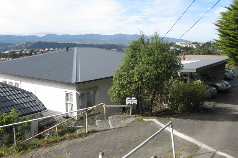 Photo of property in 49 Ponsonby Road, Karori, Wellington, 6012