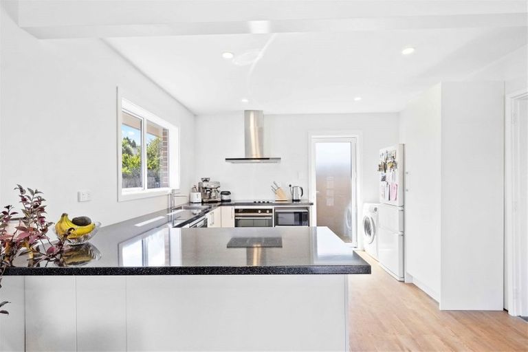 Photo of property in 4/31 Heywood Terrace, Richmond, Christchurch, 8013