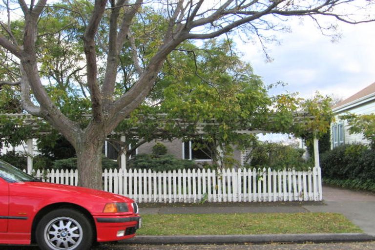 Photo of property in 36 Mcdonald Street, Napier South, Napier, 4110