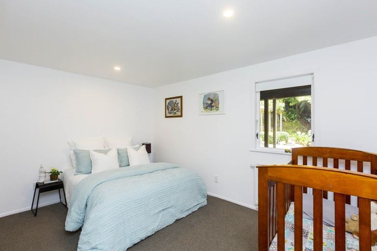 Photo of property in 35 Chatsworth Road, Silverstream, Upper Hutt, 5019