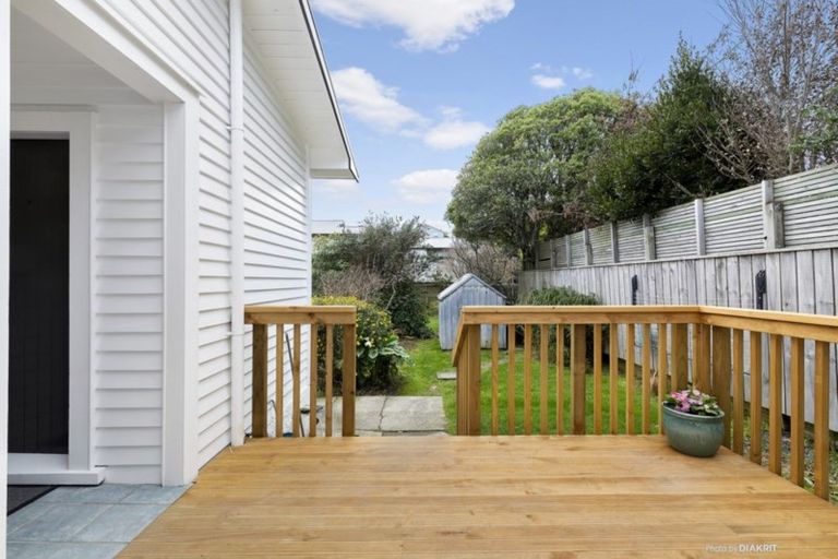 Photo of property in 29 Agra Crescent, Khandallah, Wellington, 6035