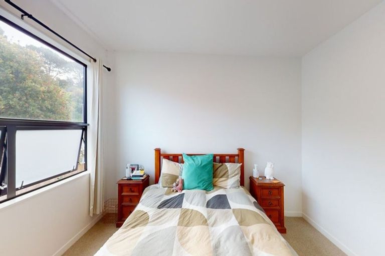 Photo of property in 34 Palm Grove, Berhampore, Wellington, 6023