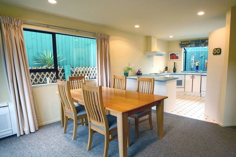 Photo of property in 1/32 Palatine Terrace, Huntsbury, Christchurch, 8022