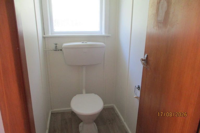 Photo of property in 147 Champion Street, Cannons Creek, Porirua, 5024