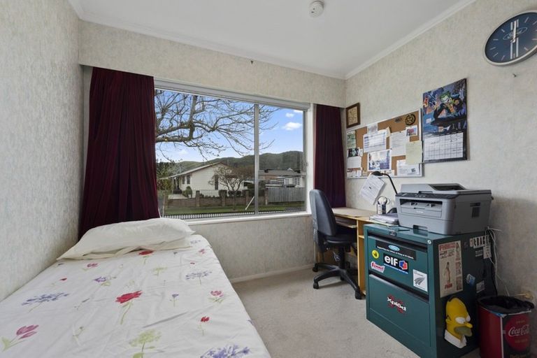 Photo of property in 3 Stockdale Street, Wainuiomata, Lower Hutt, 5014