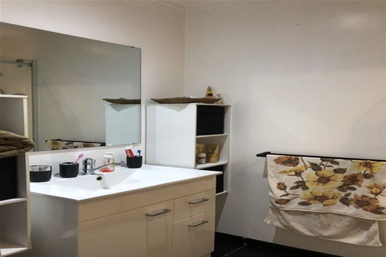 Photo of property in 8 Tekoa Street, Waiau, 7332