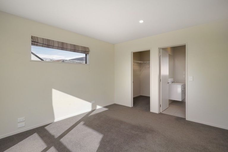 Photo of property in 9 Bamber Crescent, Halswell, Christchurch, 8025