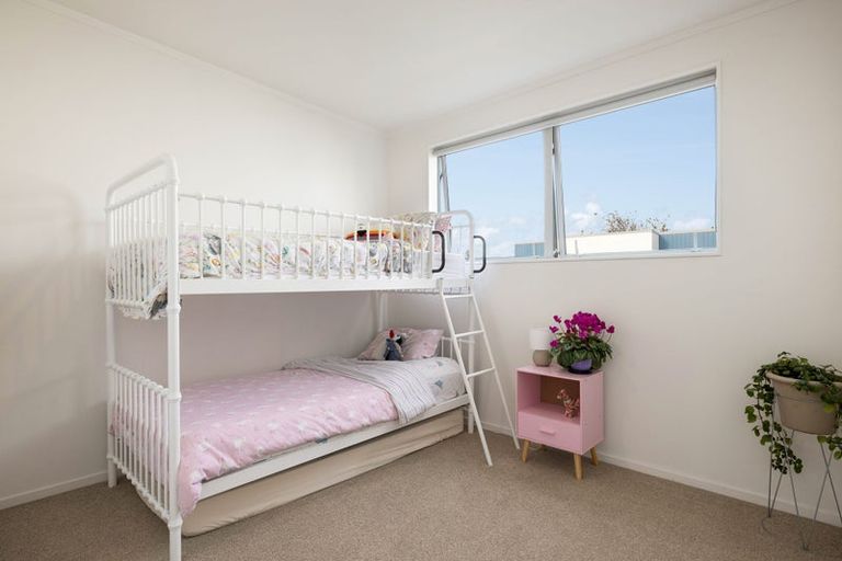 Photo of property in 31 Reynolds Place, Papamoa Beach, Papamoa, 3118