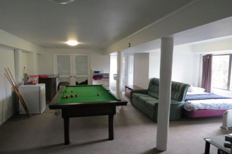 Photo of property in 7 Cedar Place, Westown, New Plymouth, 4310