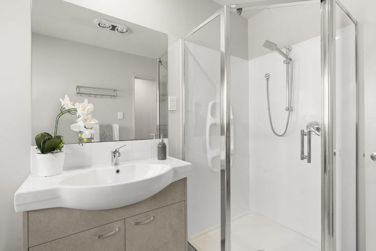 Photo of property in 31 Mokihi Gardens, Hillmorton, Christchurch, 8024