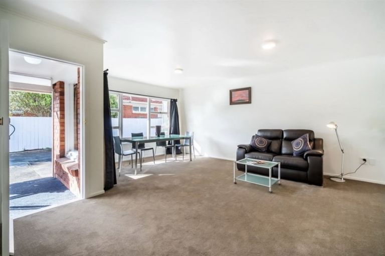 Photo of property in 3/15 Esmonde Road, Takapuna, Auckland, 0622