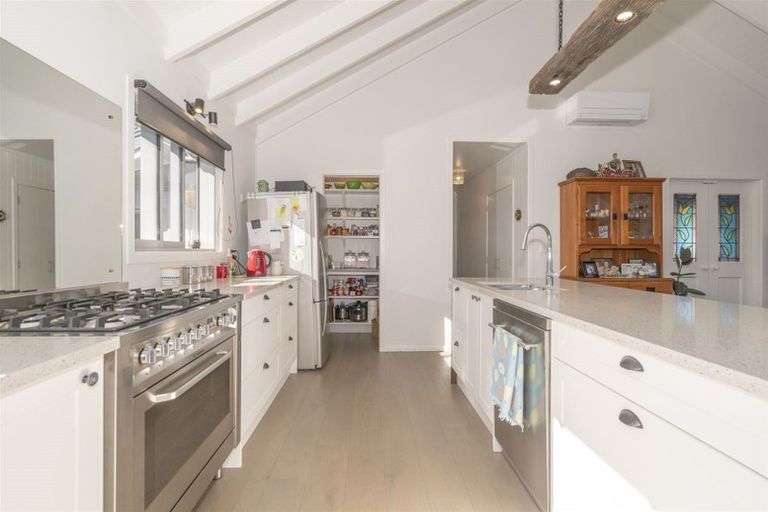 Photo of property in 2 Scott Drive, Cooks Beach, Whitianga, 3591