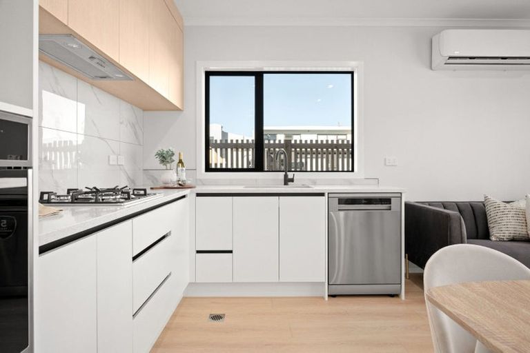 Photo of property in 7 Brough Place, St Andrews, Hamilton, 3200