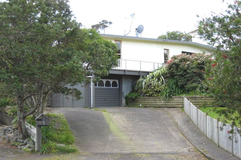 Photo of property in 15a Leatham Avenue, Strandon, New Plymouth, 4312