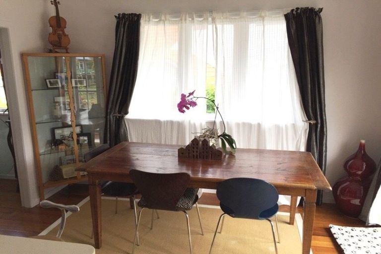 Photo of property in 32 Claude Road, Hillpark, Auckland, 2102