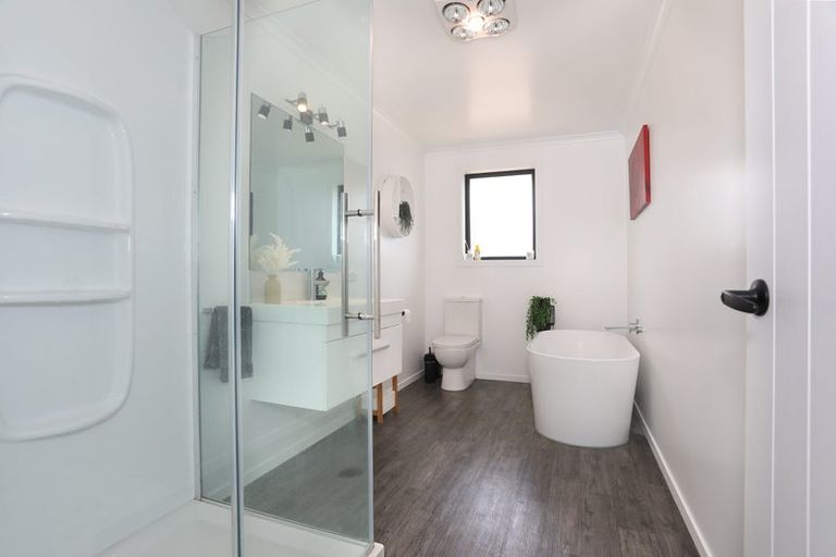 Photo of property in 13 George Street, Bulls, 4818