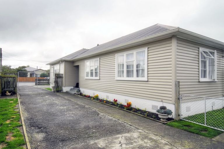 Photo of property in 123 Cole Street, Masterton, 5810