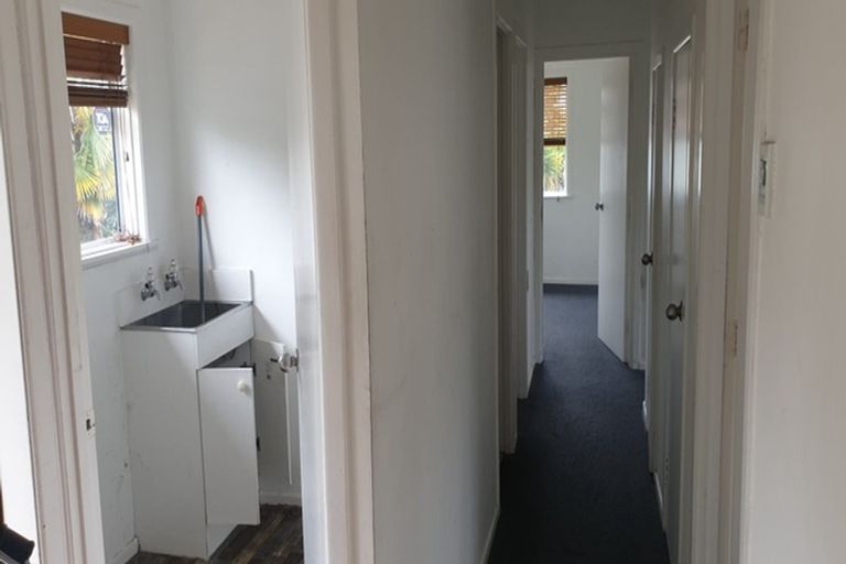 Photo of property in 104 Gloucester Road, Manurewa, Auckland, 2102