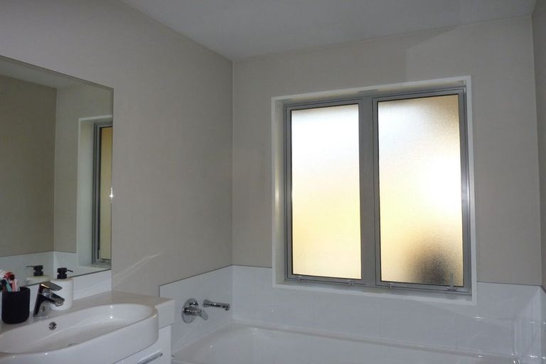 Photo of property in 6 Greenwich Street, Halswell, Christchurch, 8025