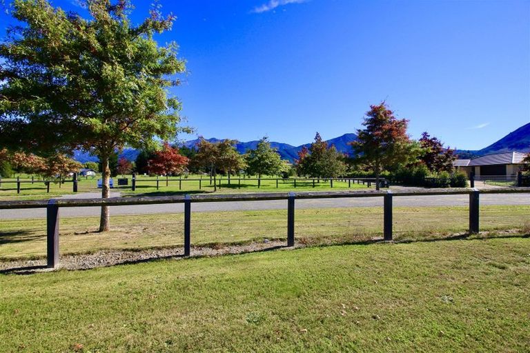 Photo of property in 17 Lochiel Drive, Hanmer Springs, 7334