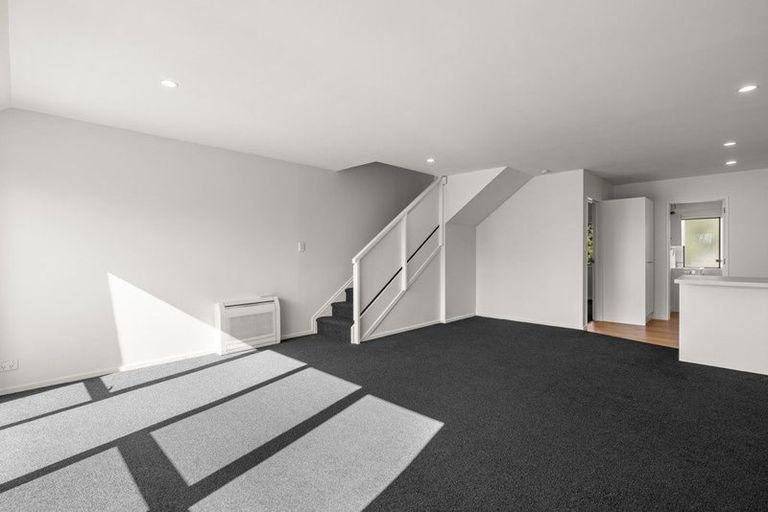 Photo of property in 4/324 Worcester Street, Linwood, Christchurch, 8011