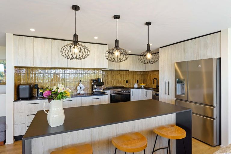 Photo of property in 227 Manly Street, Paraparaumu Beach, Paraparaumu, 5032