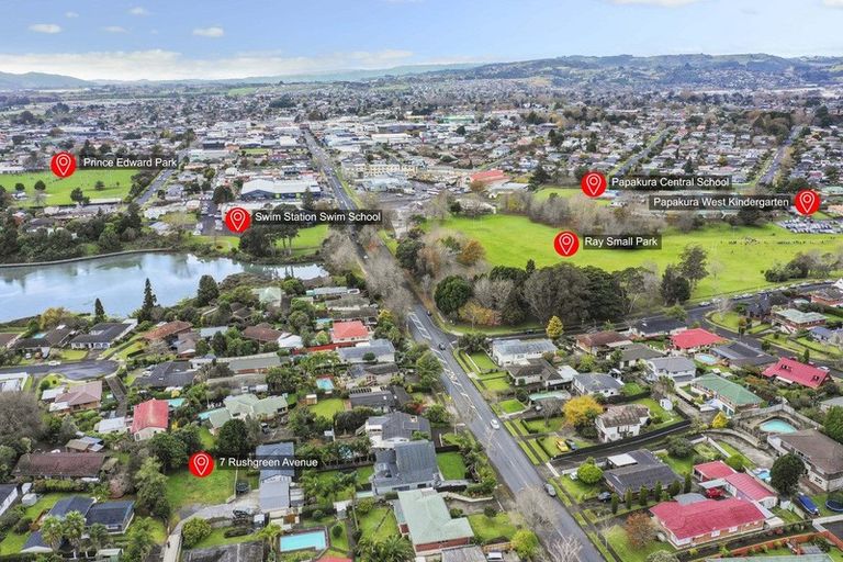 Photo of property in 7 Rushgreen Avenue, Pahurehure, Papakura, 2113
