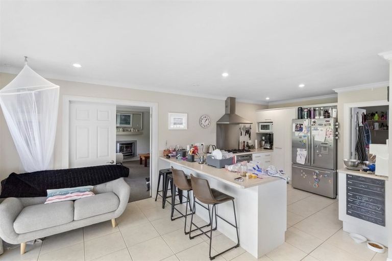 Photo of property in 13 Ada Place, Lake Hayes, Queenstown, 9304